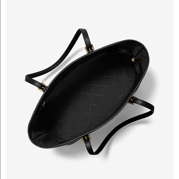 See new listing - Picture 4 of 12